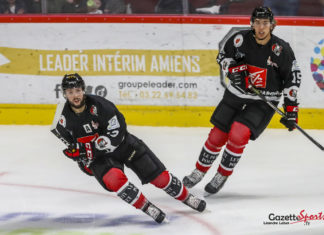 rencontre de hockey sur glace