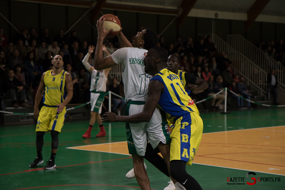 Baskettball Esclams Vs Poissy Reynald Valleron 46 (22)
