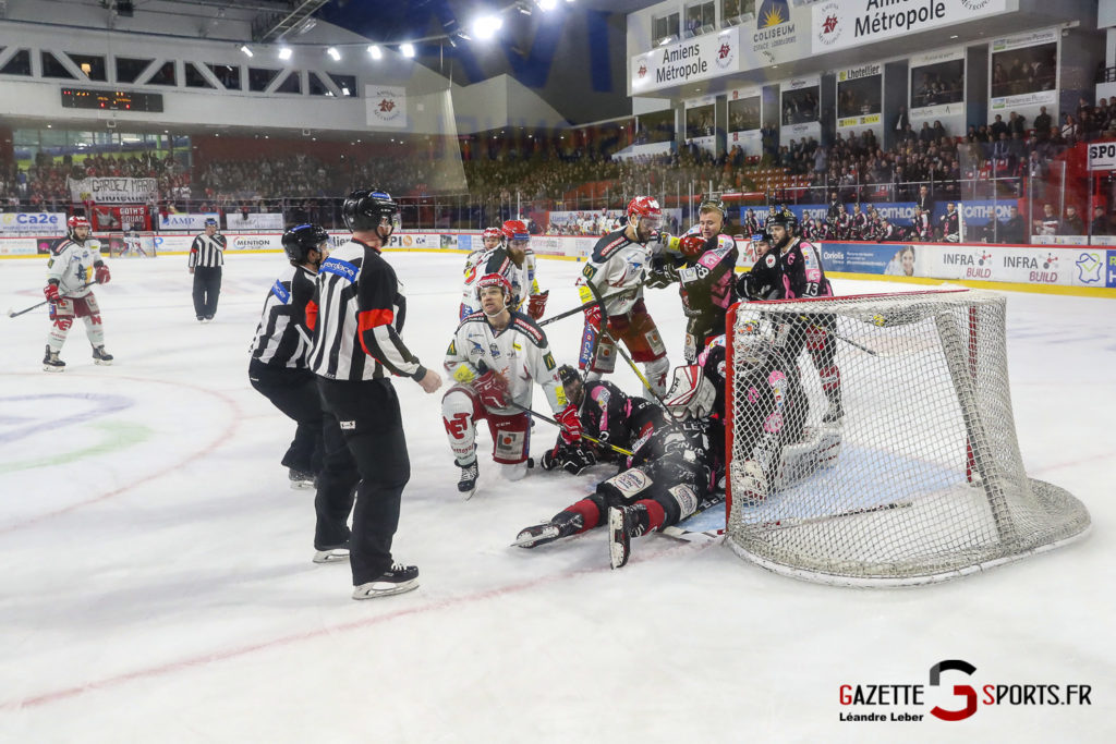 Hockey Sur Glace Les Gothiques Amiens Vs Grenoble Bruleurs De Loups 0033 Leandre Leber Gazettesports