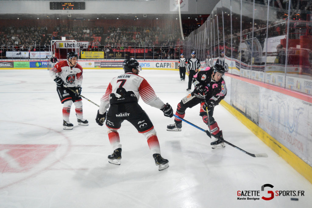 Hockeysurglace Amiens Vs Mulhouse Kevin Devigne Gazettesports 16