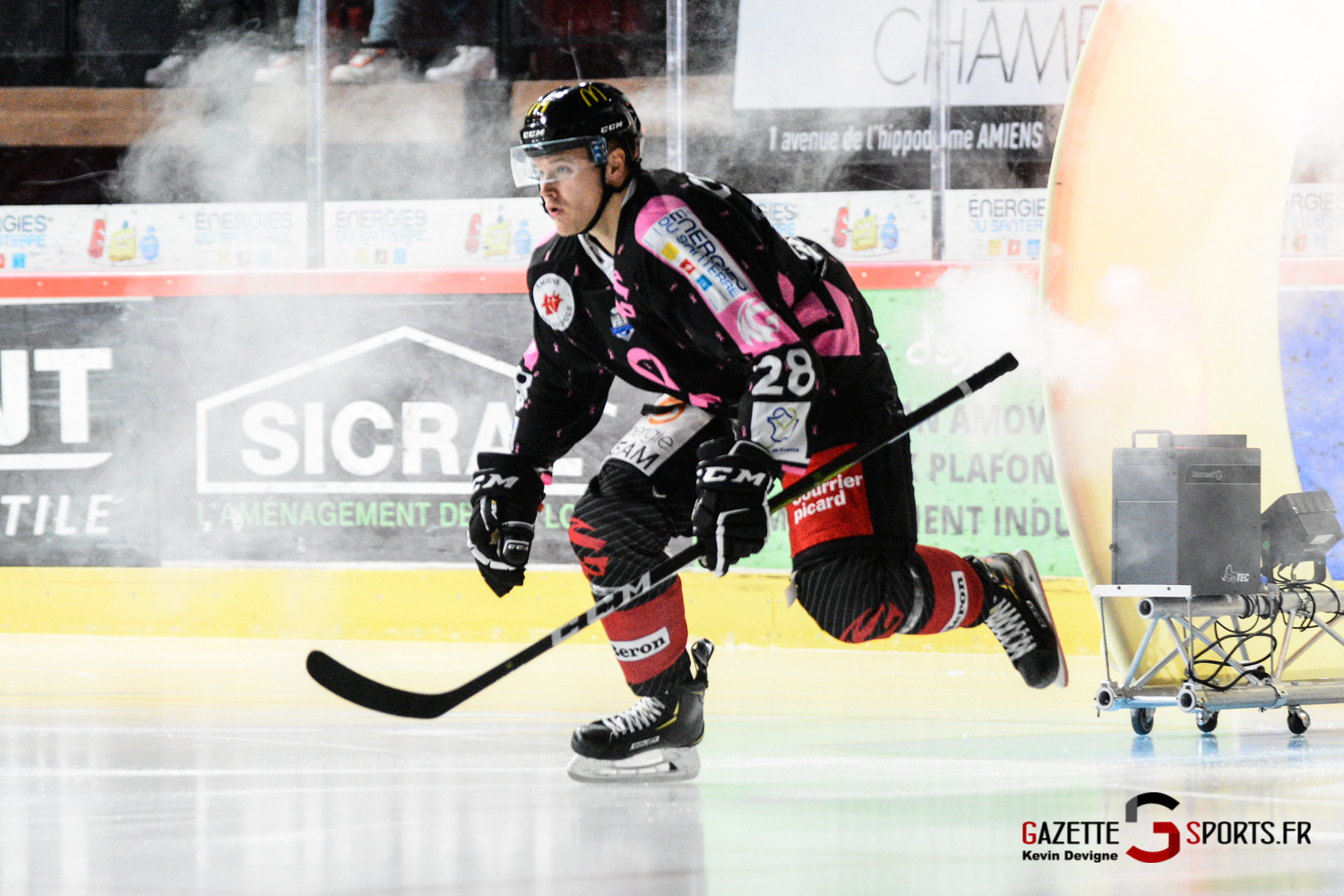 Hockeysurglace Amiens Vs Mulhouse Kevin Devigne Gazettesports 3