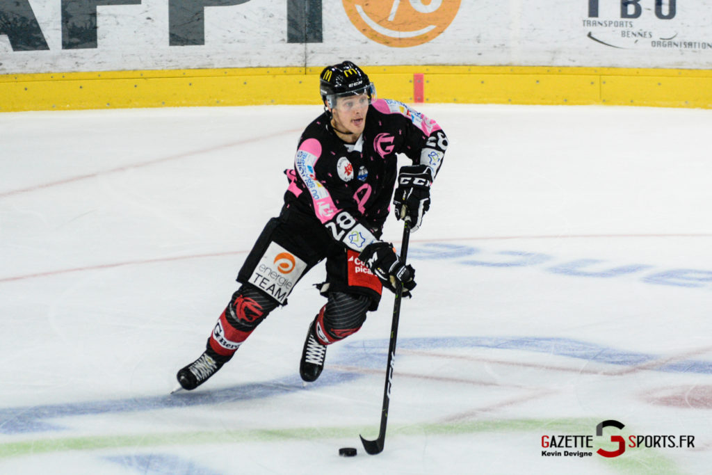 Hockeysurglace Amiens Vs Mulhouse Kevin Devigne Gazettesports 50