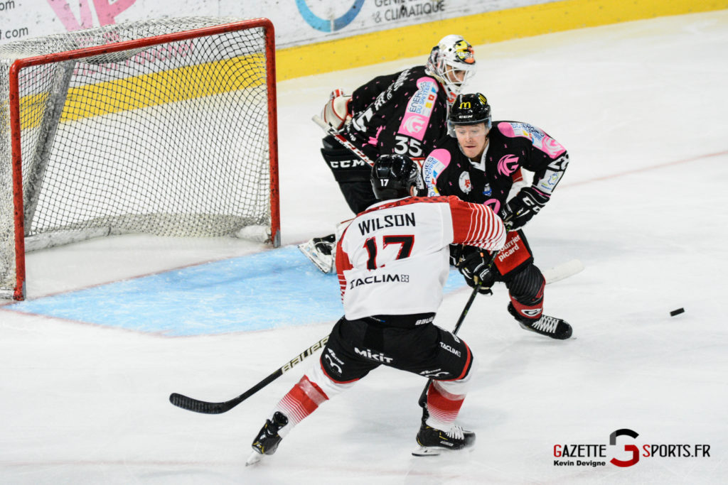 Hockeysurglace Amiens Vs Mulhouse Kevin Devigne Gazettesports 90
