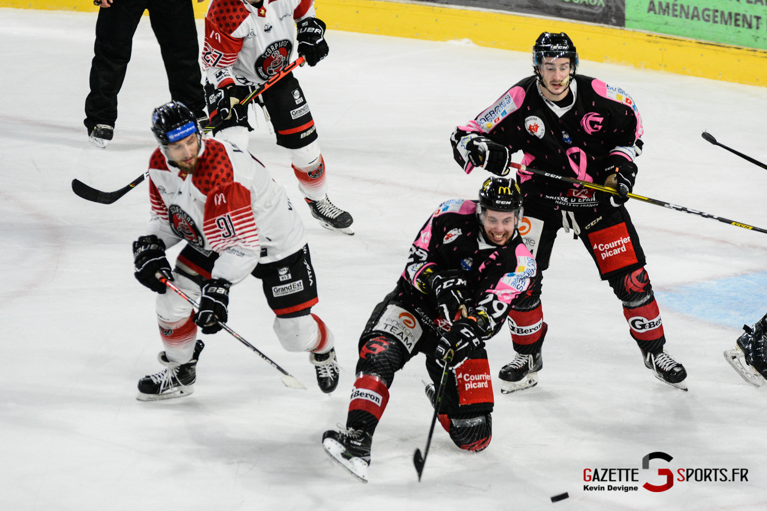 Hockeysurglace Amiens Vs Mulhouse Kevin Devigne Gazettesports 96