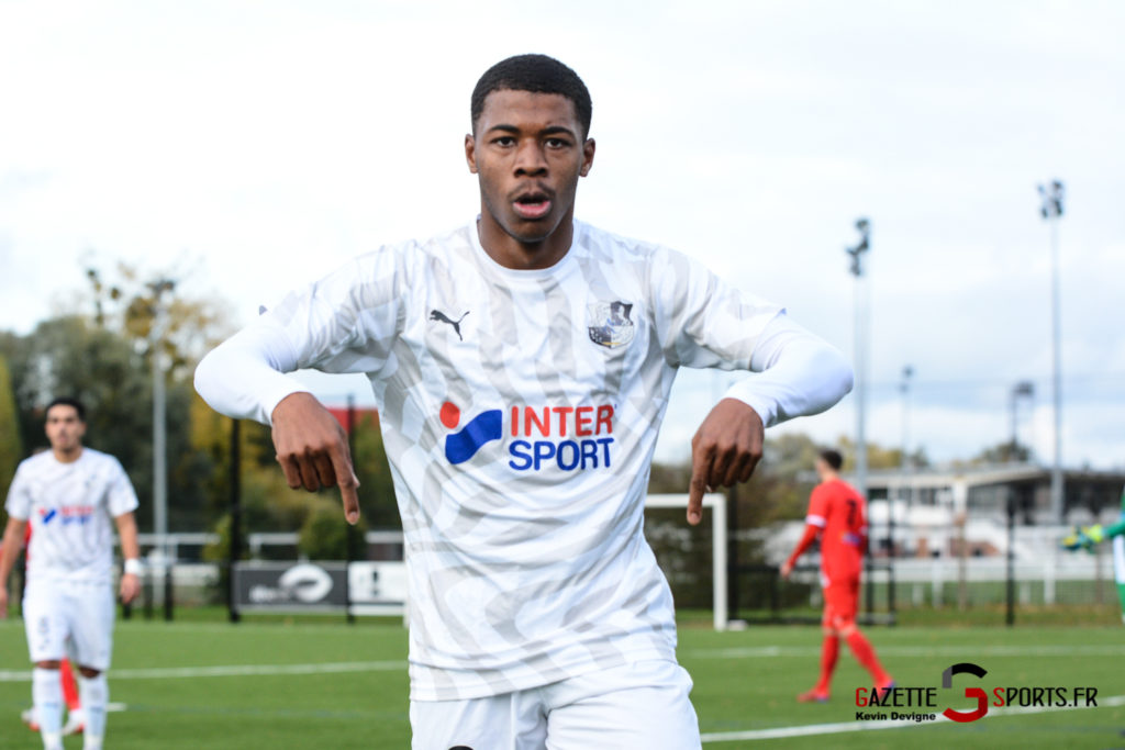Football Amiens Sc B Vs Maubeuge Kevin Devigne Gazettesports 30