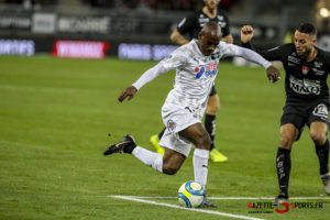 Ligue 1 Football Amiens Vs Brest Gael Kakuta 0002 Leandre Leber Gazettesports