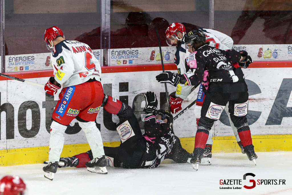 Hockey Sur Glace Les Gothiques Amiens Vs Grenoble Bruleurs De Loups 0027 Leandre Leber Gazettesports 1024x683 1