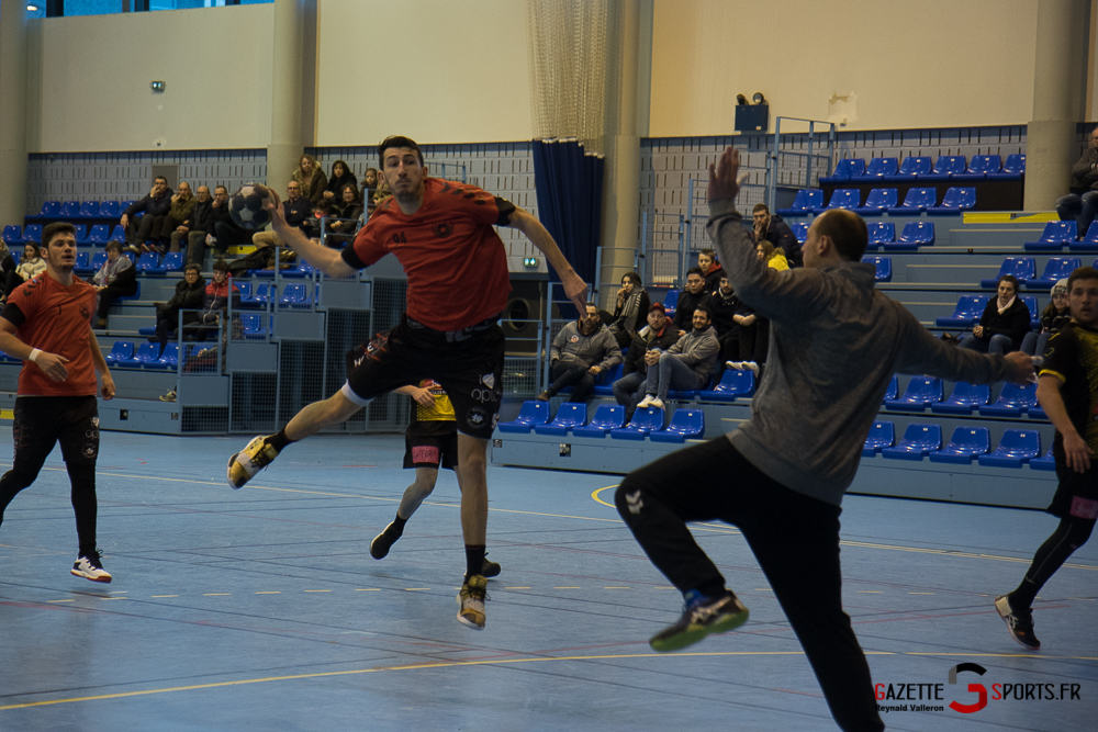 PHOTOS Retrouvez les photos du match entre l'APH et Hazebrouck