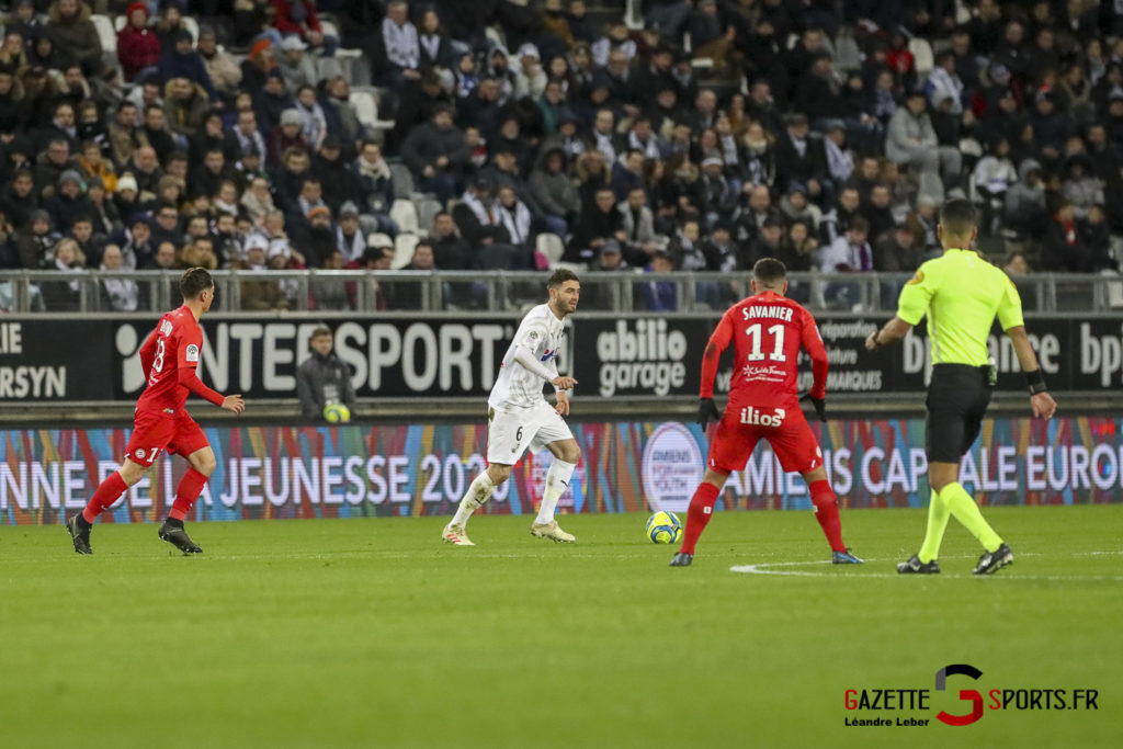 Amiens Sc Vs Montpellier 0012 Leandre Leber Gazettesports