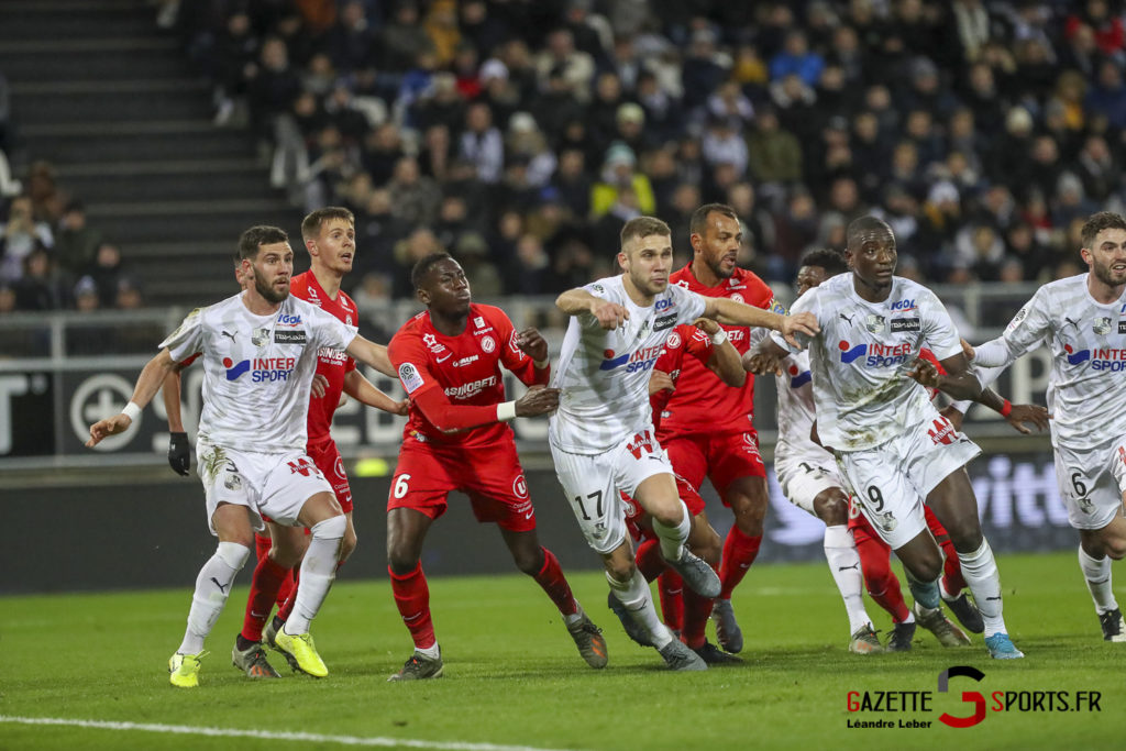 Amiens Sc Vs Montpellier 0029 Leandre Leber Gazettesports