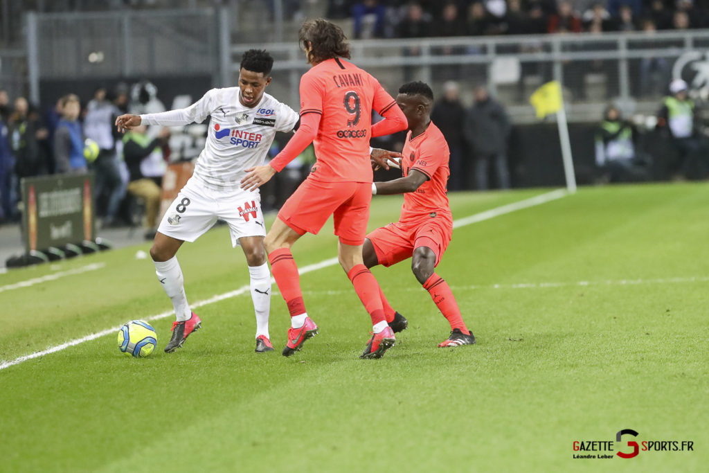 Football Ligue 1 Amiens Sc Vs Psg 0036 Leandre Leber Gazettesports