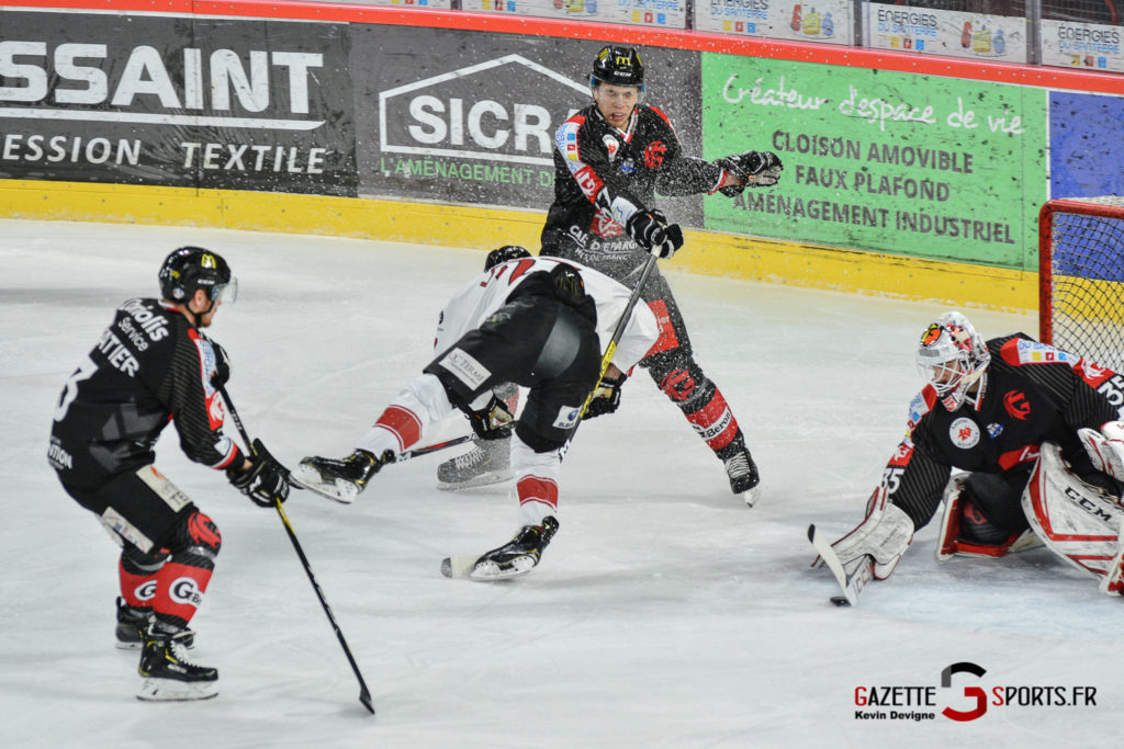 Hockeysurglace Gothiques Vs Chamonix Kevin Devigne Gazettesports 19