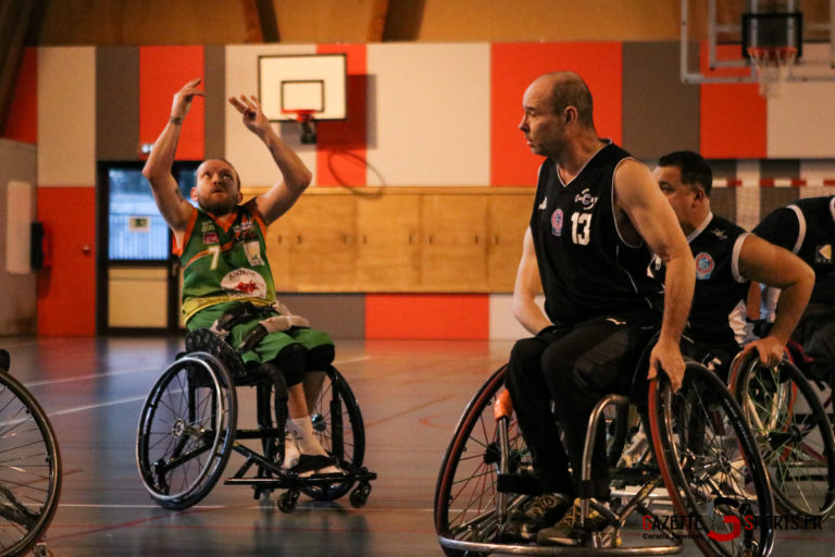 PHOTOS Retrouvez les photos du match entre l'équipe handisport de