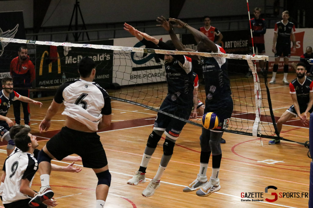 Volley Ball Amvb Vs Rennes Gazettesports Coralie Sombret 7