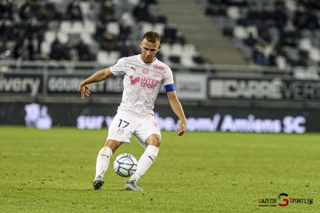 Football Ligue 2 Amiens Vs Grenoble 0043 Leandre Leber Gazettesports