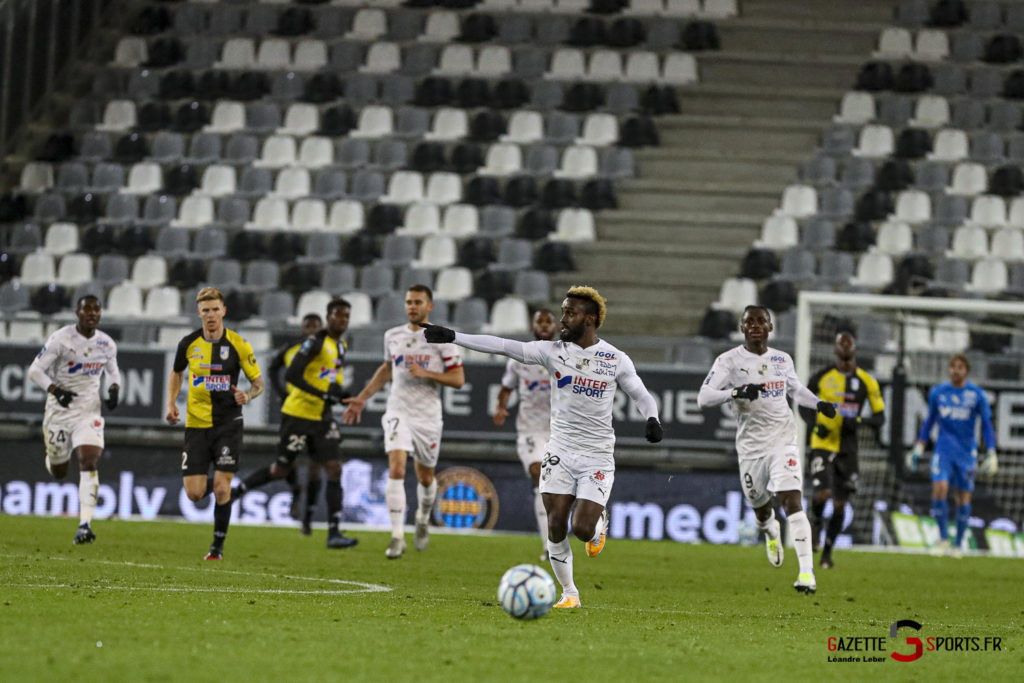 Football Amiens Vs Dunkerque Ligue 2 0026 Leandre Leber Gazettesports