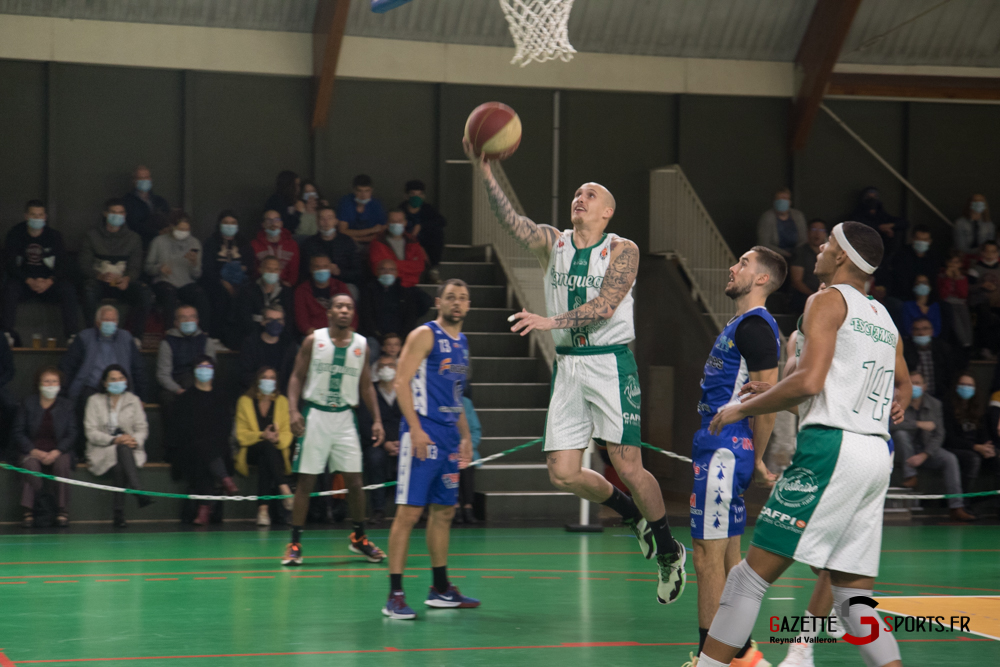Basketball Esclams Vs Fougeres Reynald Valleron 3