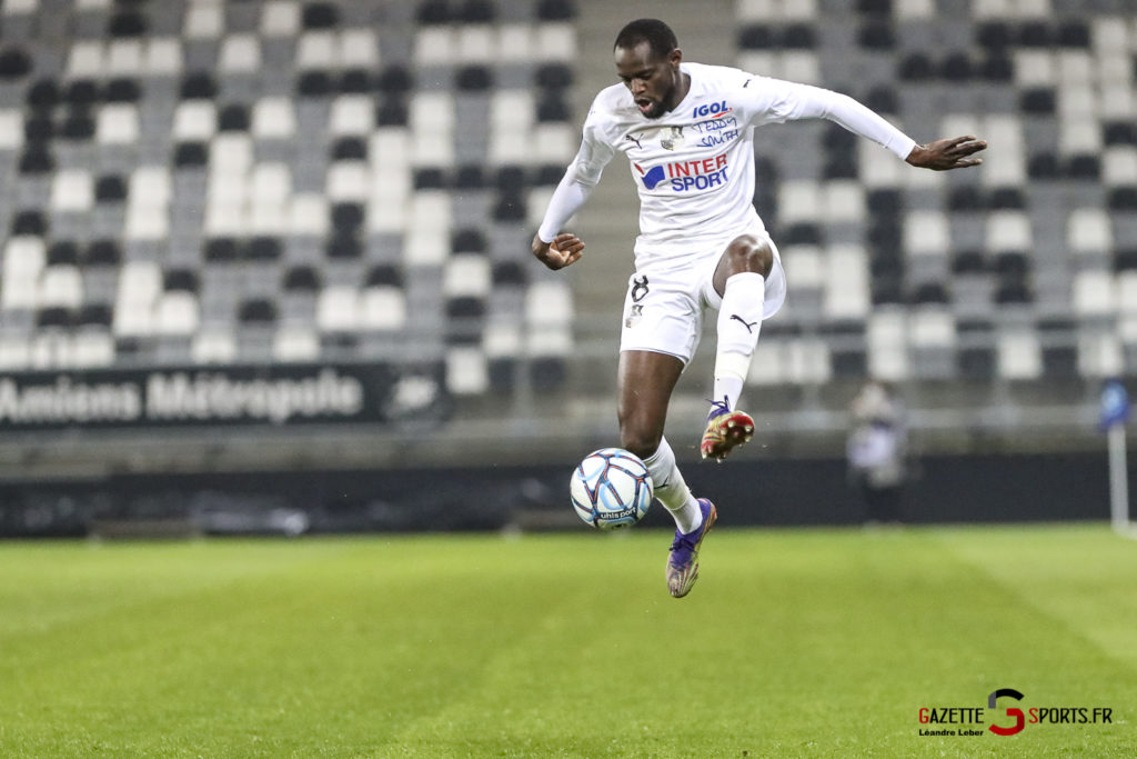 football ligue 2 amiens sc vs aj auxerre 05