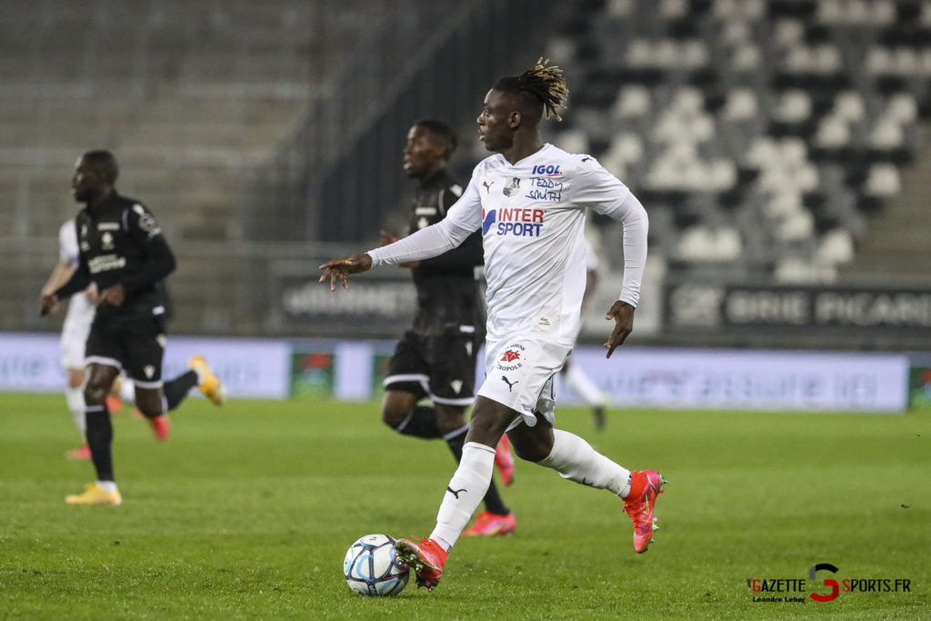 football ligue 2 amiens sc vs aj auxerre 09