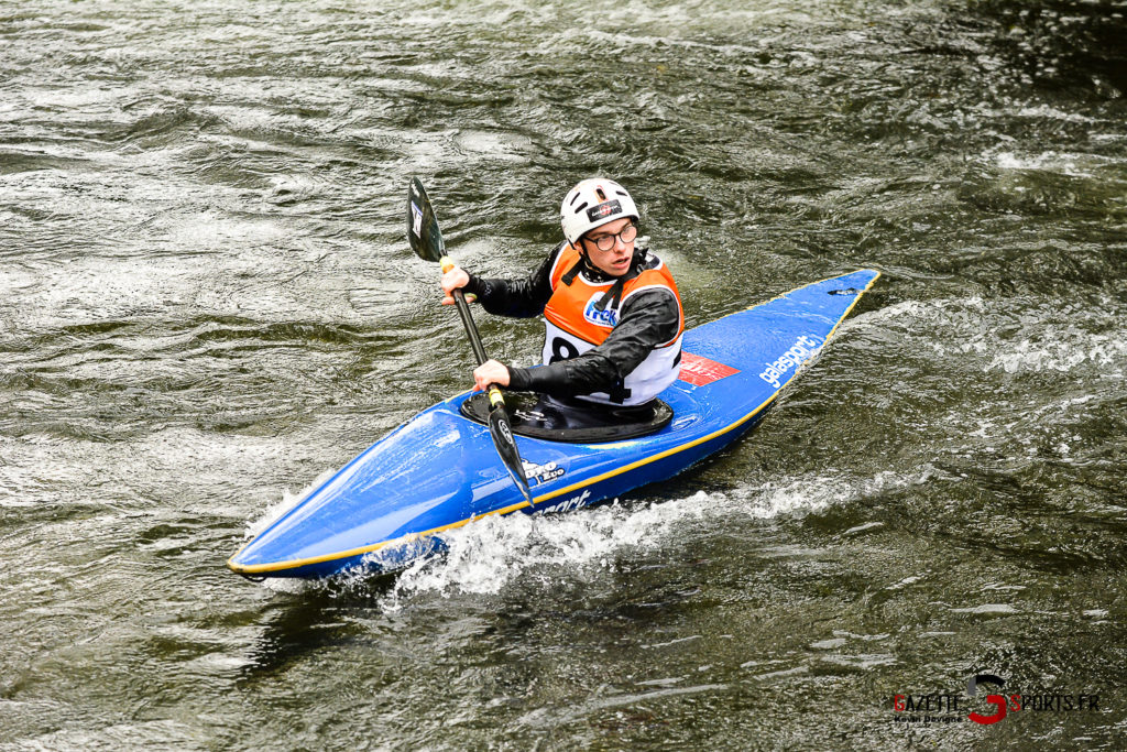canoe kayak competition regionale slalom picquigny gazettesports kevin devigne 128