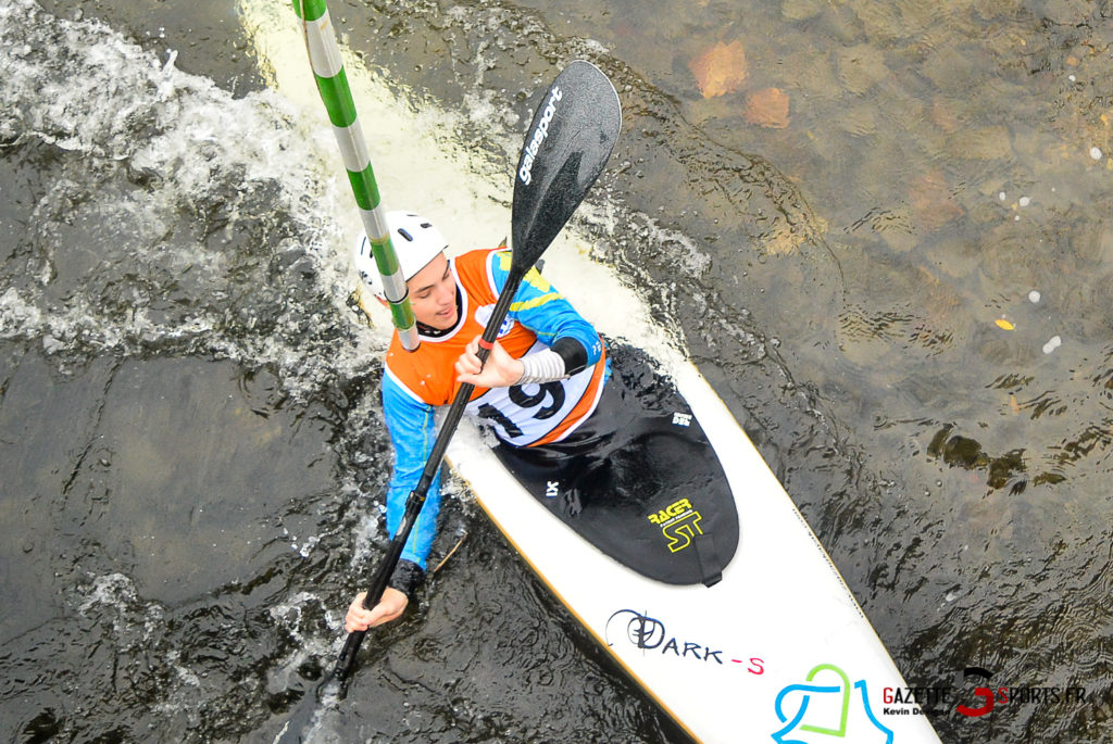 canoe kayak competition regionale slalom picquigny gazettesports kevin devigne 139