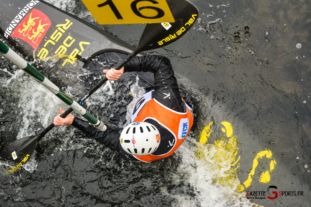 canoe kayak competition regionale slalom picquigny gazettesports kevin devigne 141