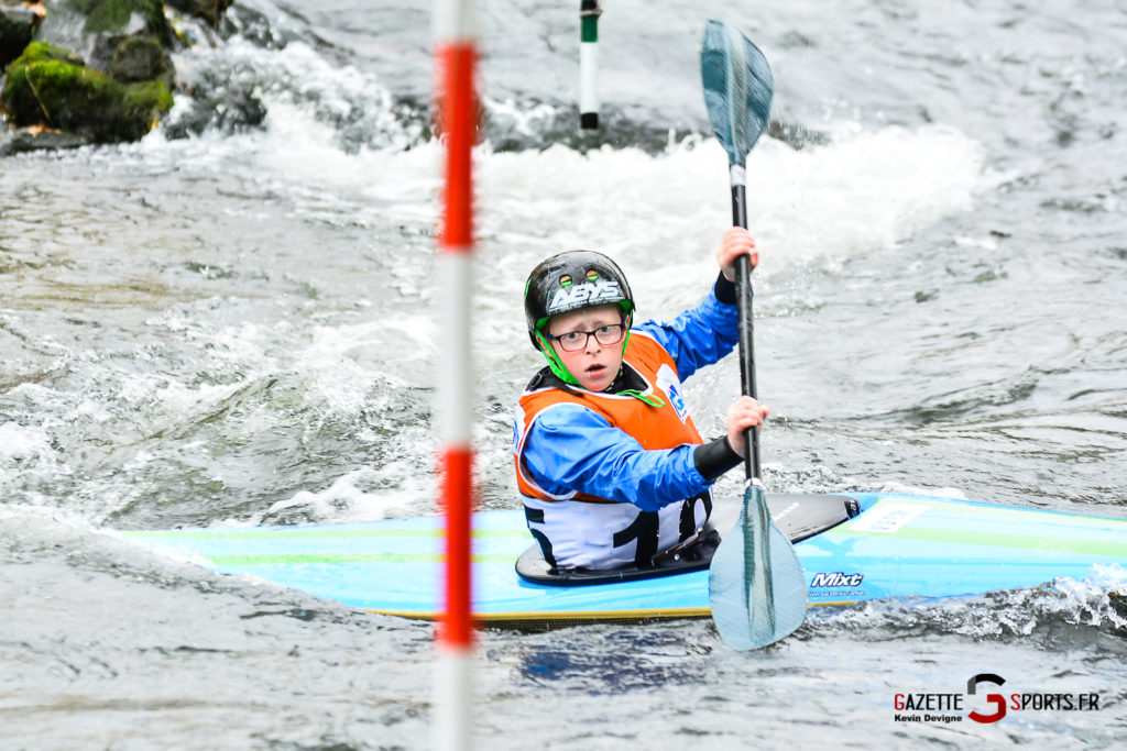 canoe kayak competition regionale slalom picquigny gazettesports kevin devigne 18