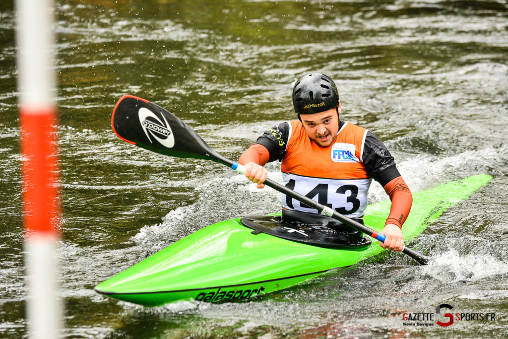 canoe kayak competition regionale slalom picquigny gazettesports kevin devigne 75