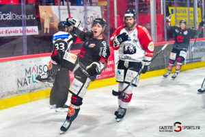 hockey ligue magnus gothiques amiens pionniers chamonix gazettesports kevin devigne 33