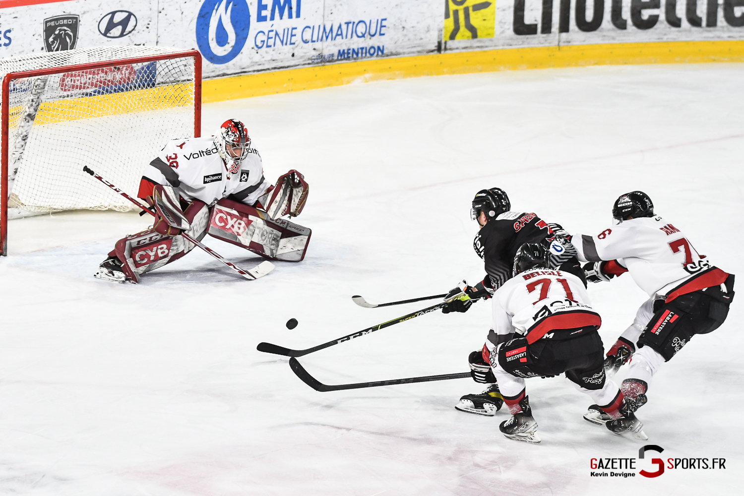 hockey ligue magnus gothiques amiens boxers bordeaux gazettesports kevin devigne 11