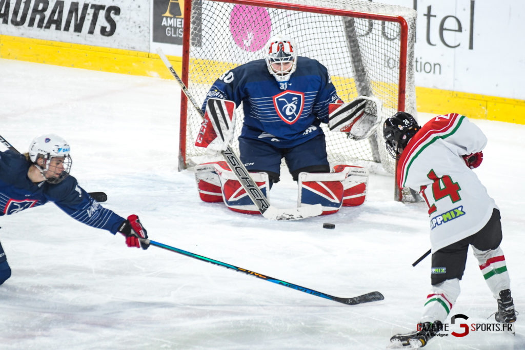 hockey sur glace tournoi des 4 nations equipe de france feminine hongrie gazettesports kevin devigne 043