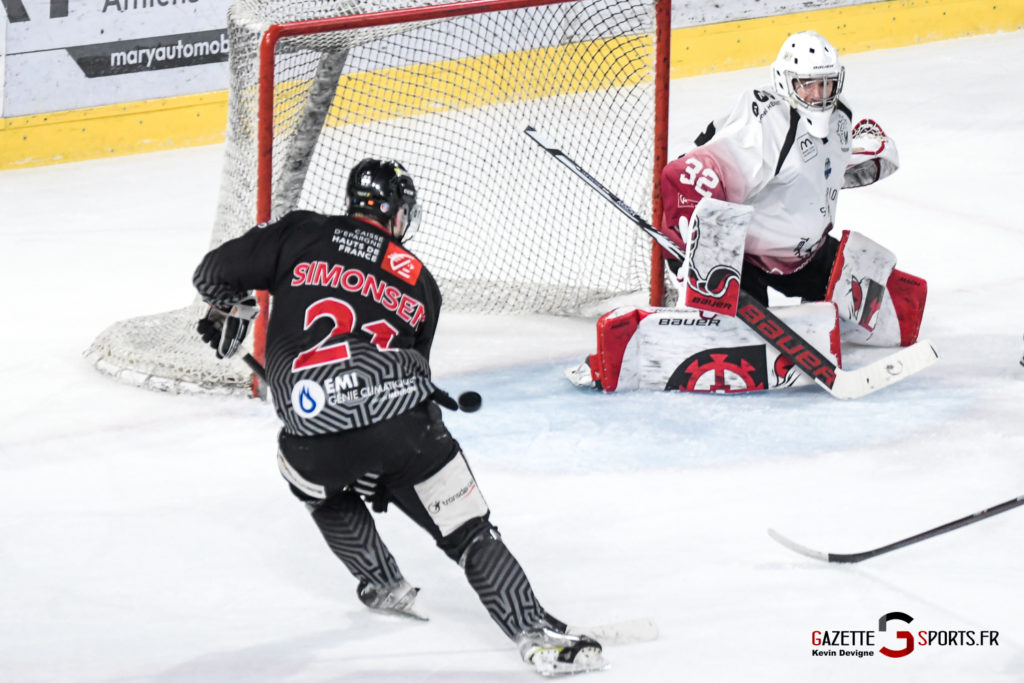hockey sur glace gothiques scorpions de mulhouse gazettesports kevin devigne 57