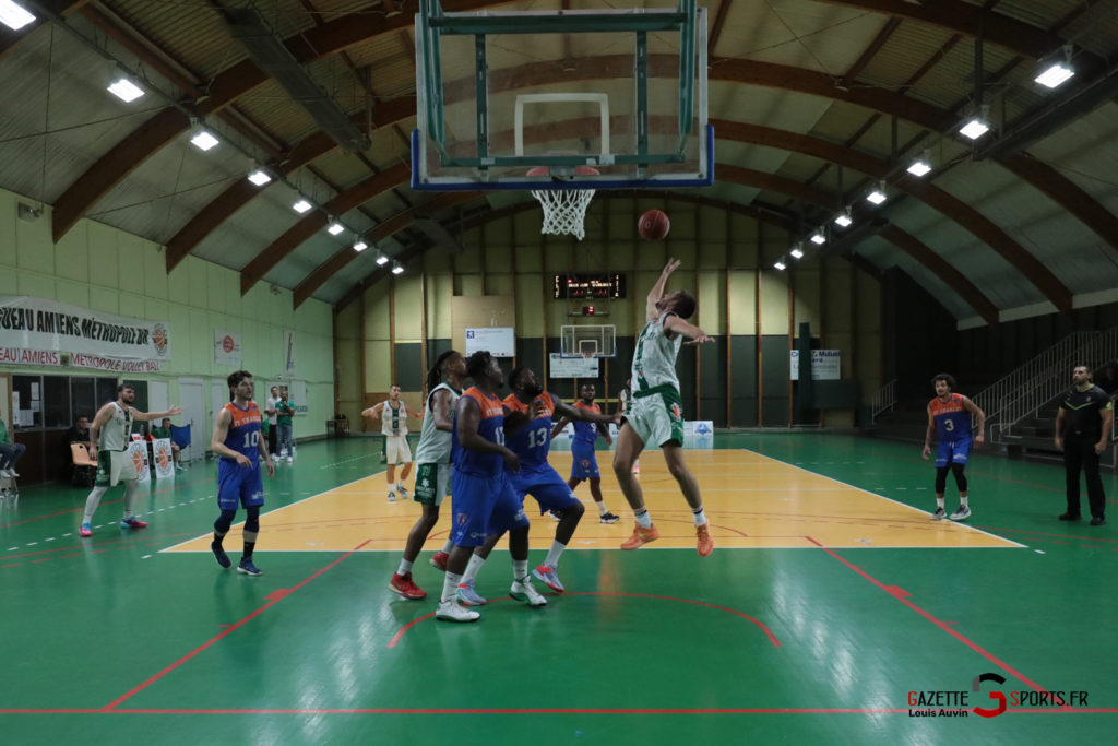 basket ball esclams st charles charenton gazettesports louis auvin 18
