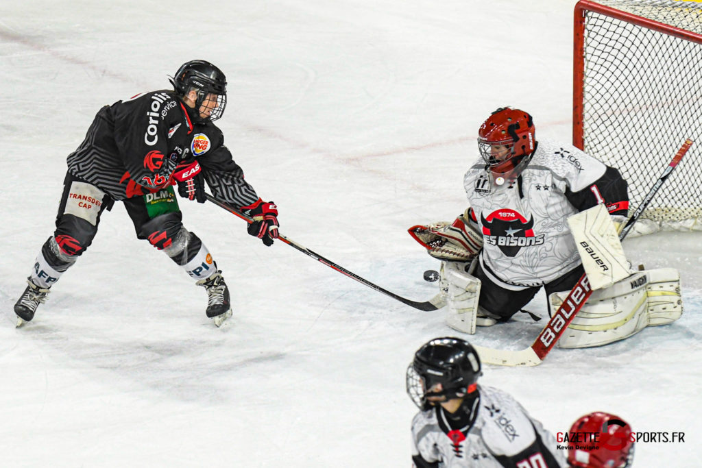 hockey sur glace feminines gothiques bisonnes neuilly kevin devigne gazettesports 31