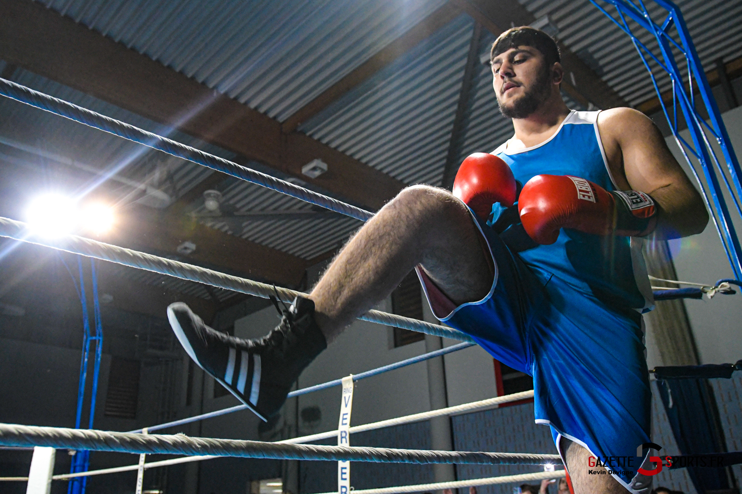 boxe amiens boxing club gala quatre chenes gazettesports kevin devigne aro ahmadyan rudy pean (25)