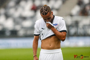 football ligue 2 amiens sc vs red star leandre leber gazettesports 22