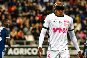 football ligue 2 amienssc paris fc gazettesports théo bégler 023