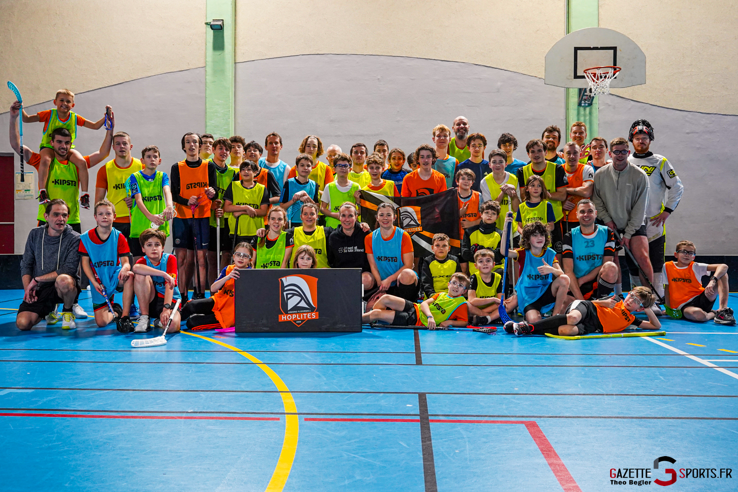 floorball tournoi de noël 2024 gazette sports théo bégler 018