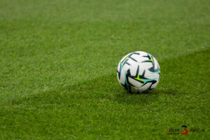 football l2 amiens sc bastia louis auvin gazettesports 001