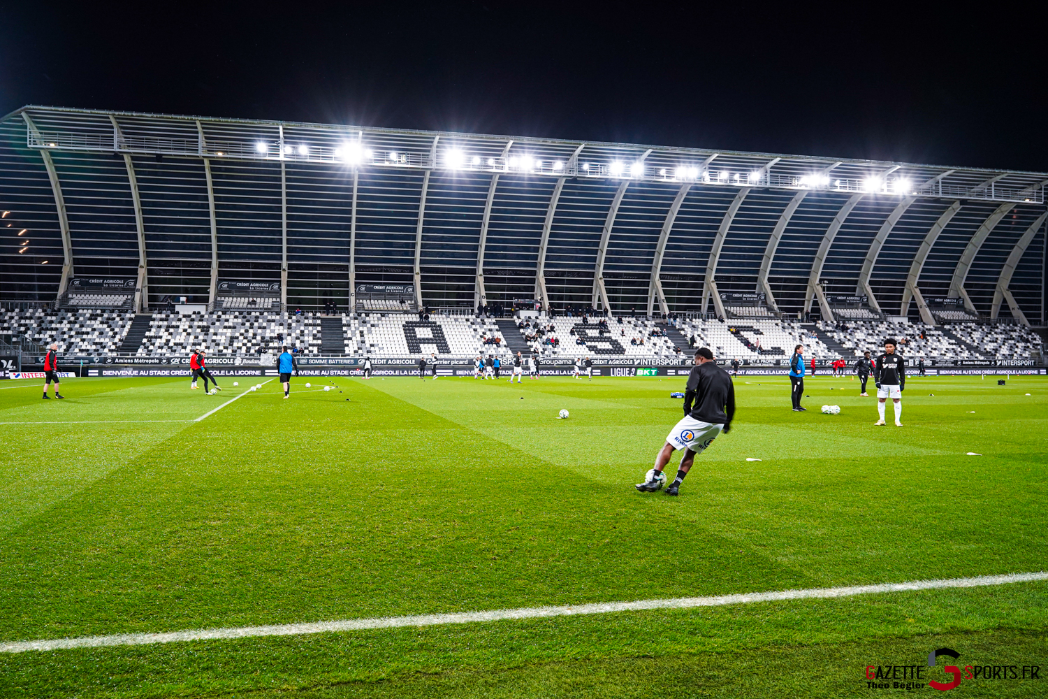 football ligue 2 asc amienssc annecy gazette sports théo bégler 001