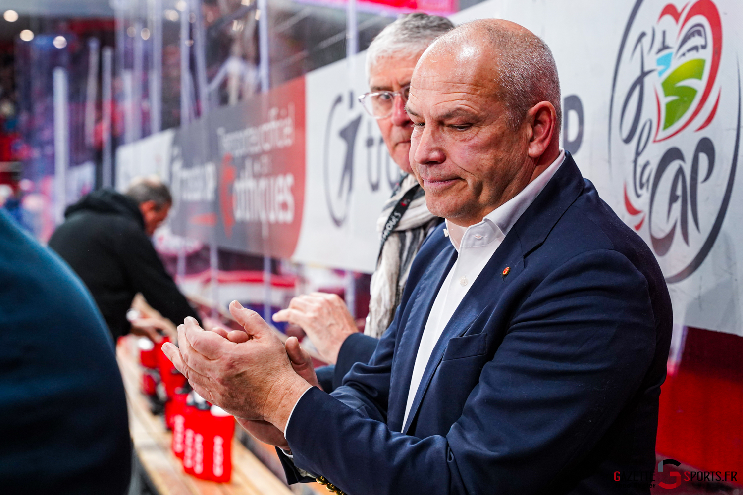 hockey sur glace ligue magnus play offs match 4 gothiques amiens brûleurs de loups grenoble gazette sports théo bégler 061