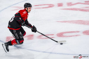 hockey sur glace ligue magnus play offs match 4 gothiques amiens dragons rouen gazette sports théo bégler 043