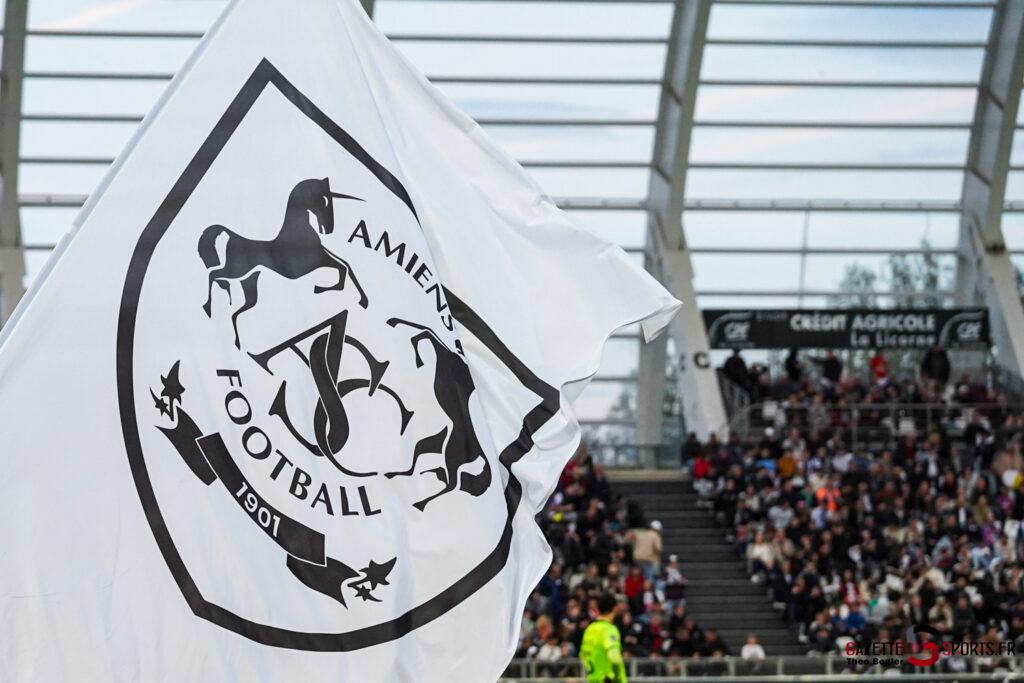 football ligue 2 bkt amiens sc asc ea en avant guingamp gazette sports théo bégler 041