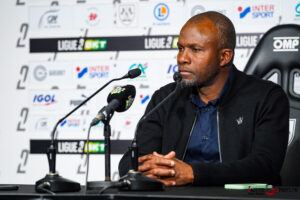 football ligue 2 bkt amiens sc asc ea en avant guingamp gazette sports théo bégler 077