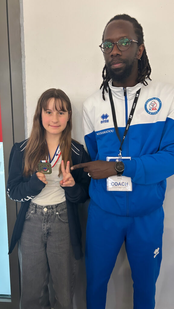 b2c52143 df78 4353 8389 4bb6fbce0f24