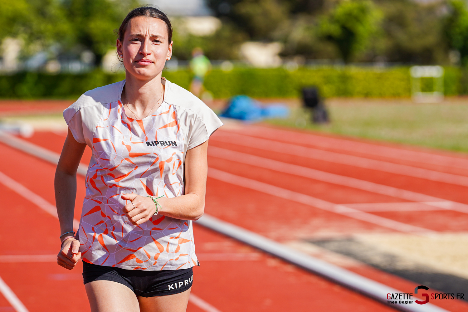 portrait athlétisme auc amiensuc adèle gay gazette sports le mag théo bégler 015