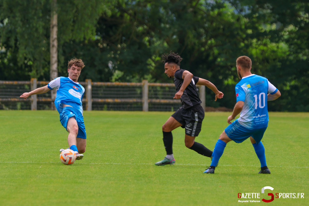 football régional 1 esc longueau olympique marcquois marcq en barœul gazette sports reynald valleron 13