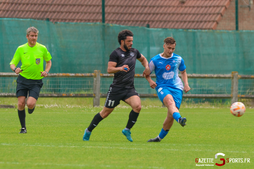 football régional 1 esc longueau olympique marcquois marcq en barœul gazette sports reynald valleron 15