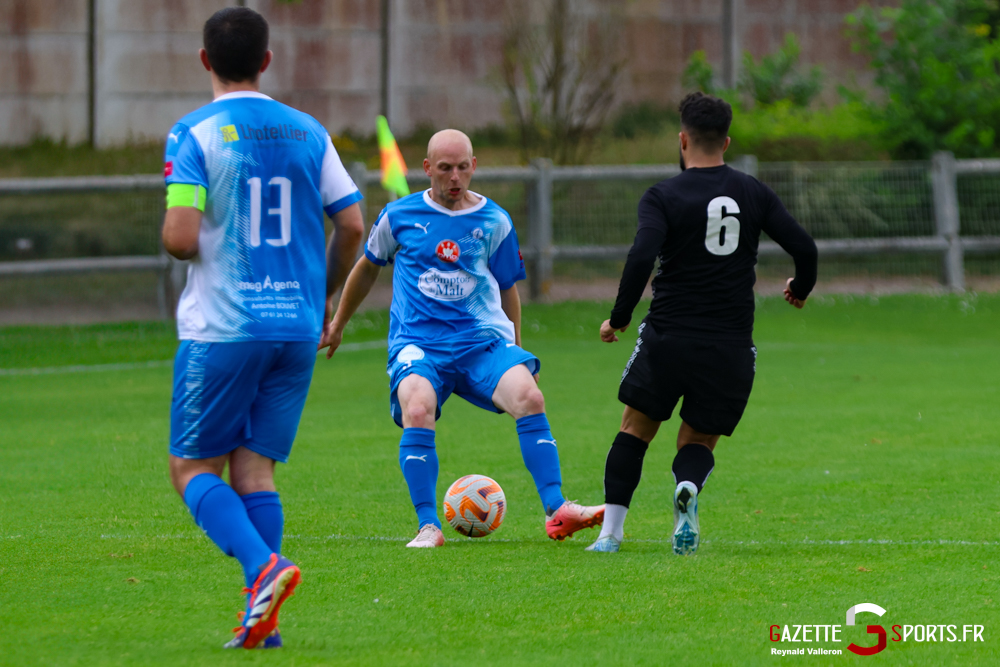 football régional 1 esc longueau olympique marcquois marcq en barœul gazette sports reynald valleron 32