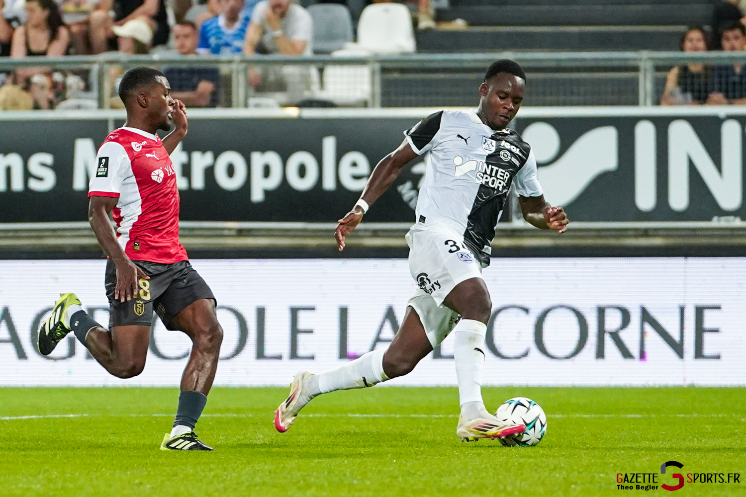 football ligue 2 bkt journée 1 asc amiens sc stade de reims gazette sports theo begler 037